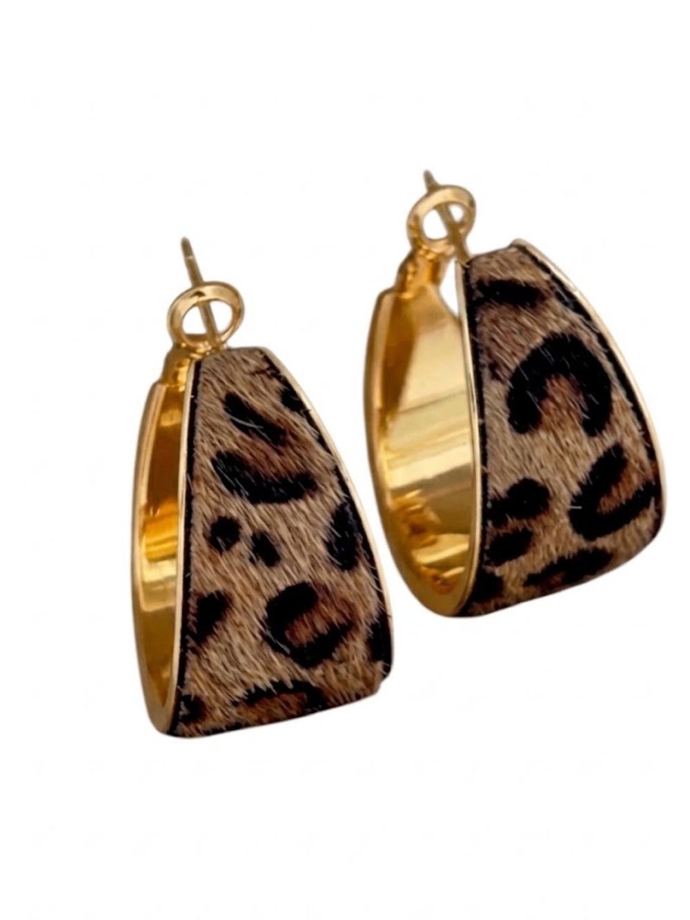 NWT Leopard Print Calf Hair Huggie Hoop Earrings Gold 1” 
C1
